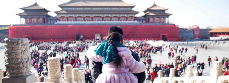 China reports 15.3 percent increase in passenger trips in Q1-2025