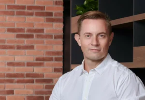 AI in Travel, Simplified: Agoda’s Andrew Smith Shares Insights Ahead of ITB Asia 2025